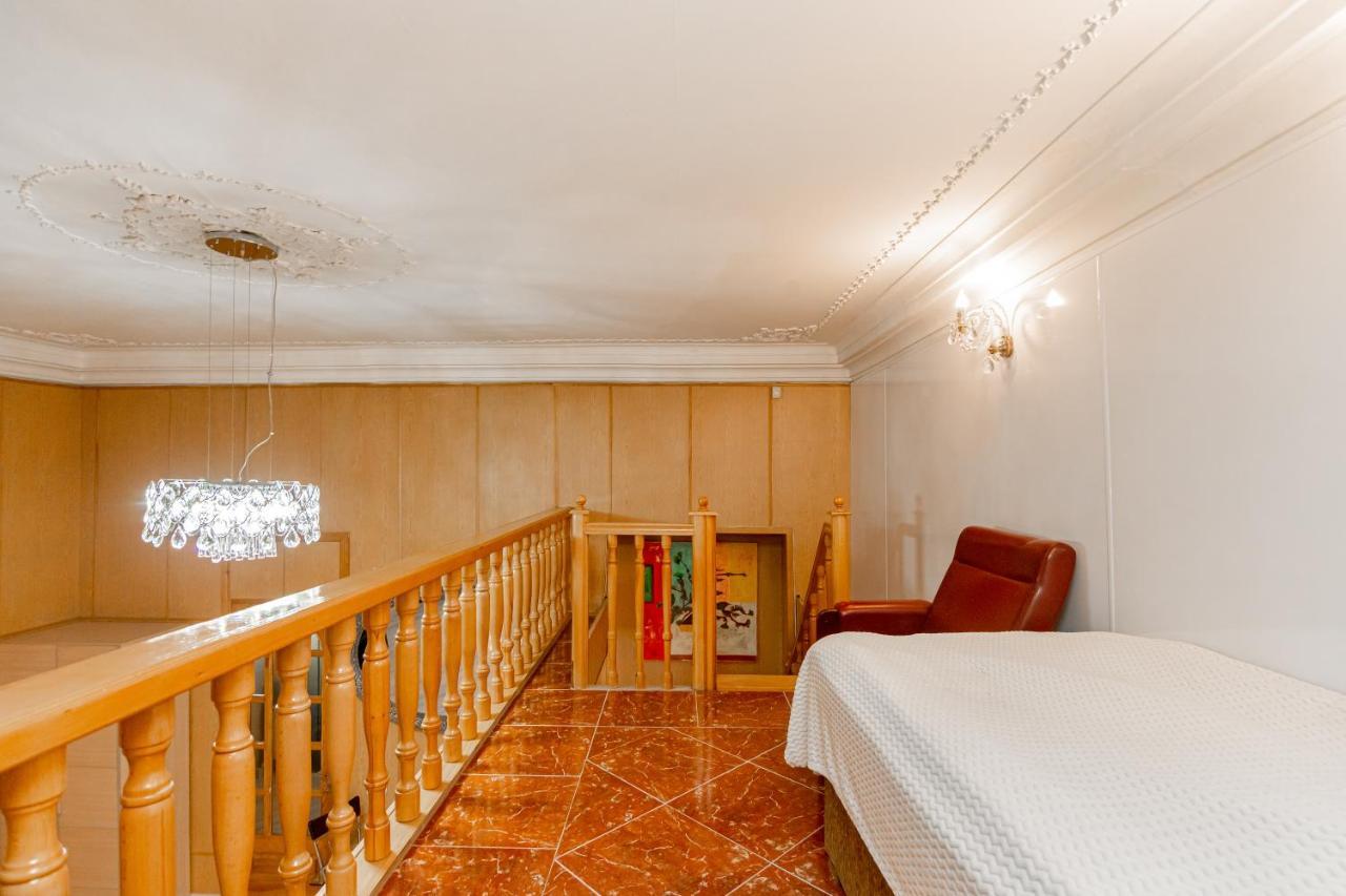 Rustaveli Downtown Aparthotel Тбилиси Екстериор снимка